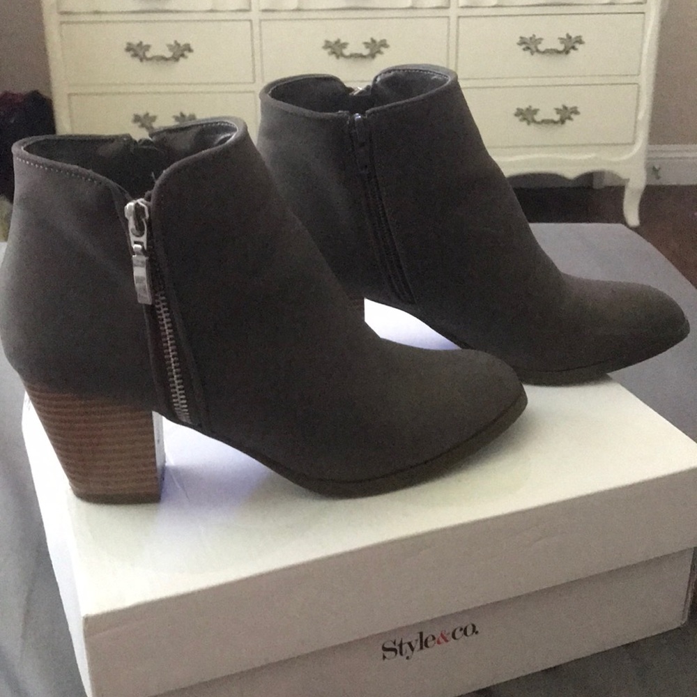 Grey Suede Zip Up Booties